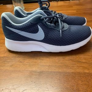 Nike new condition running shoes